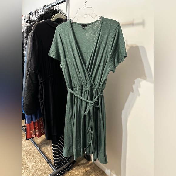 TWO Torrid wrap dresses - Picture 3 of 8